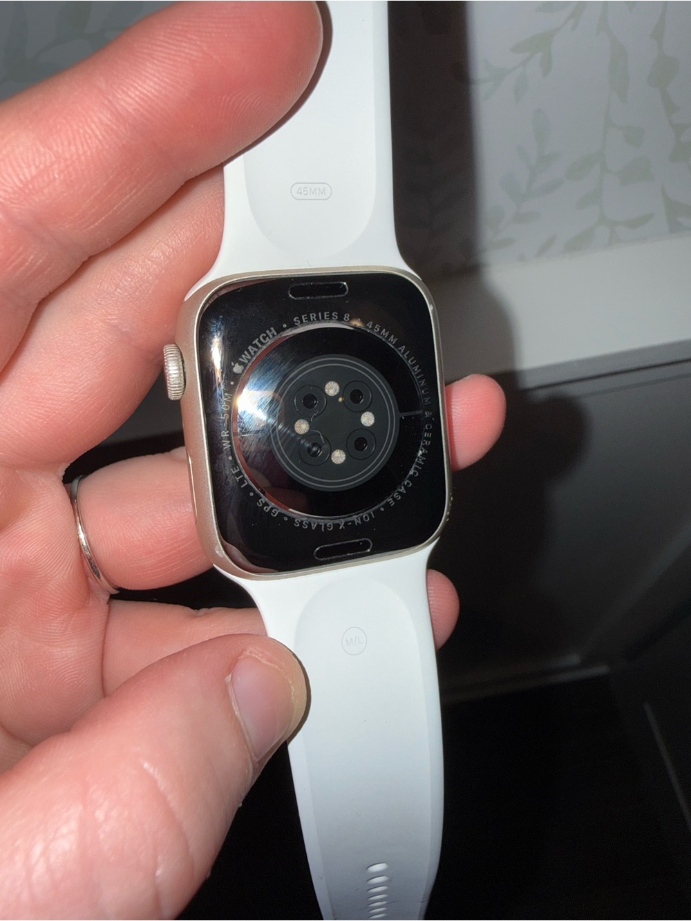 Apple Watch Series 8 Cellular - Picture 7 of 8